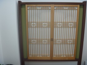 井上岩次作品　紙貼り障子