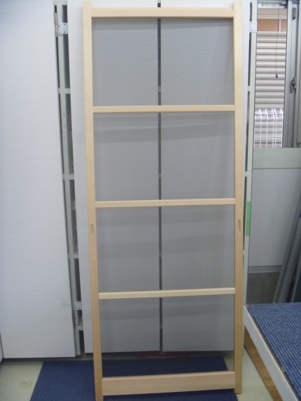 木製網戸　ブラックネット