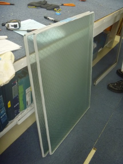 6.8ミリカスミ菱ワイヤー硝子