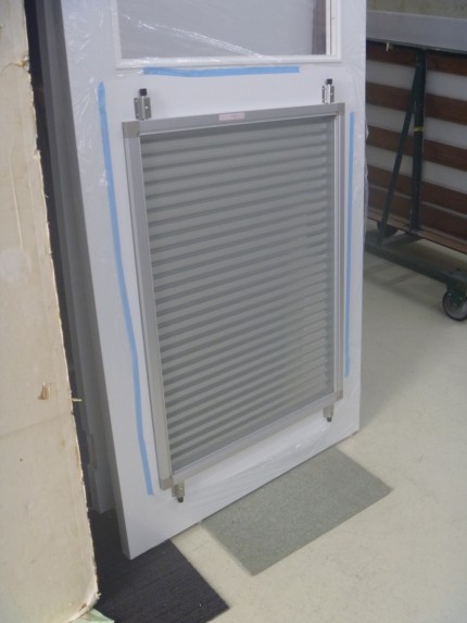 木製建具ガラリ付網戸付