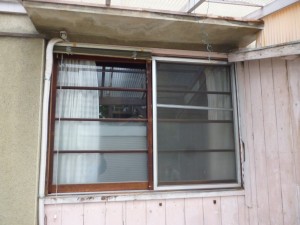 サッシ取替え①