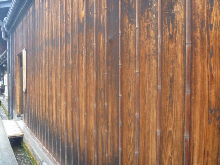 竹貼りの塀