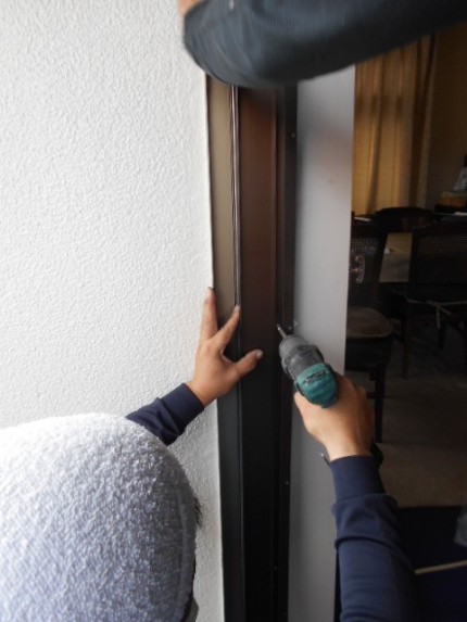 引き違い窓カバー工法 (6)