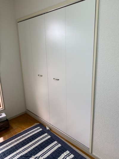 クローセット折れ戸　施工後