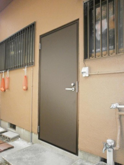 20111123115633_PB2100061