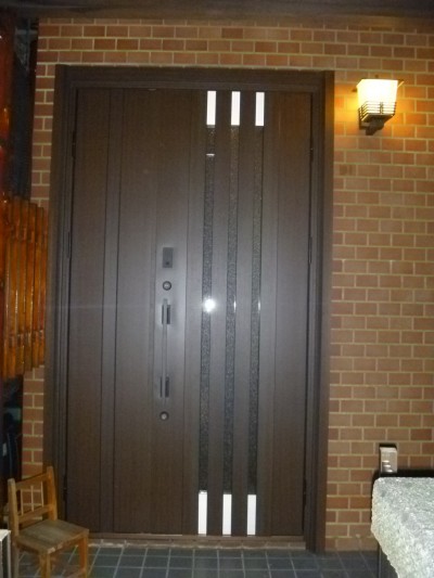 取替後玄関ドア