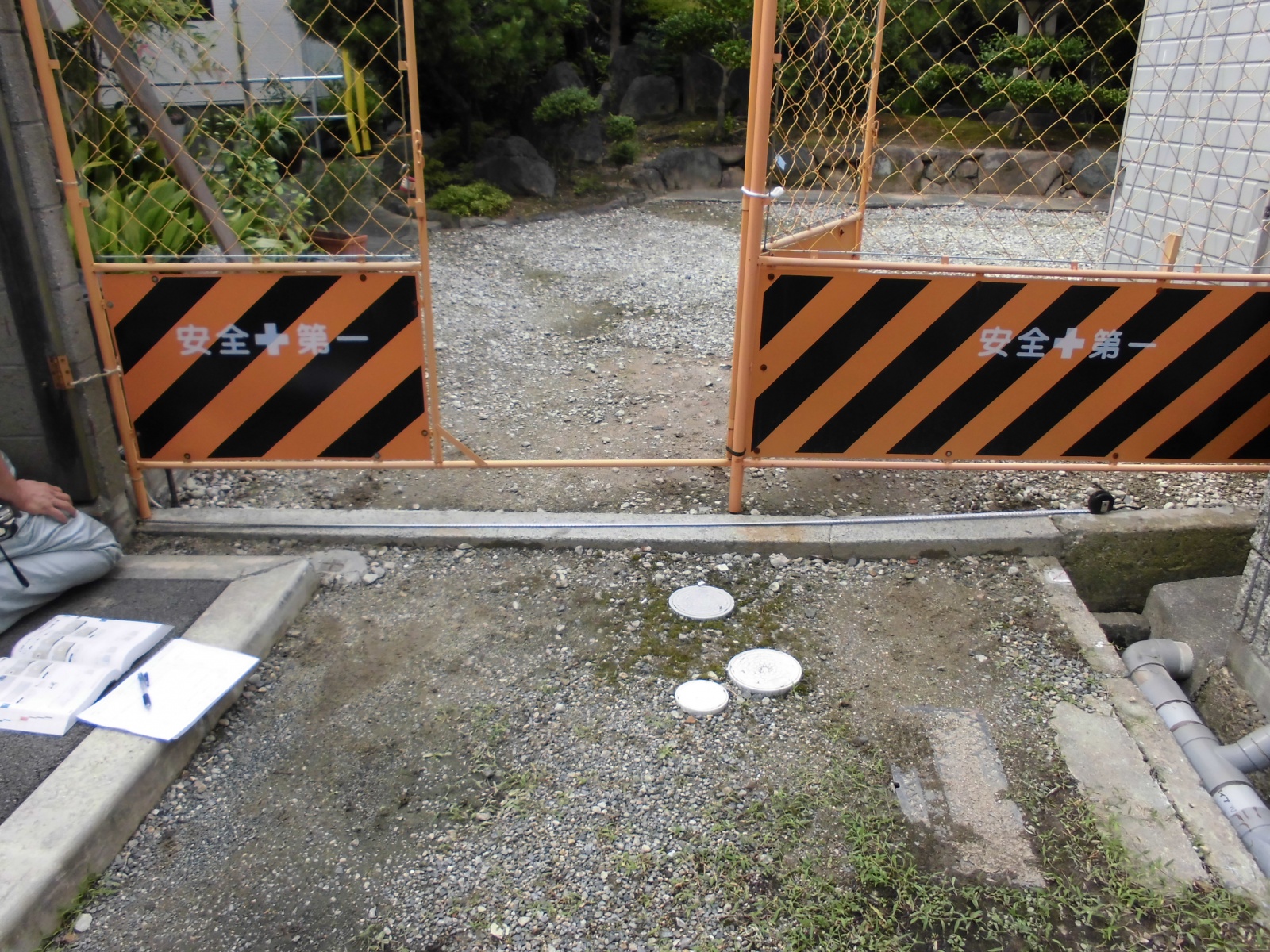 吹田市　スチールネット門扉とフェンス取付施工例です。