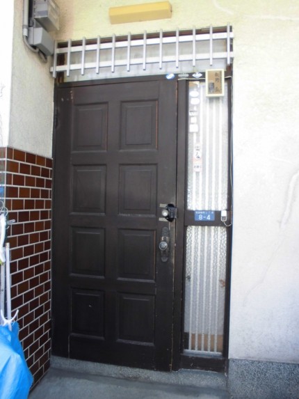 木製玄関ドアをアルミ製玄関ドアへ取替 (1)