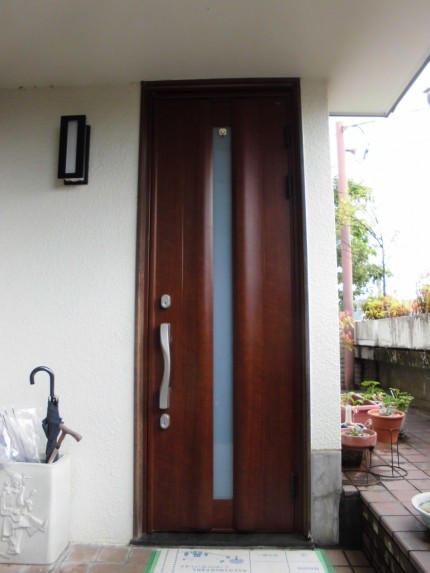 玄関ドアポケットキー仕様へ取替 (1)