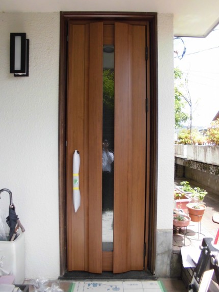 玄関ドアポケットキー仕様へ取替 (8)