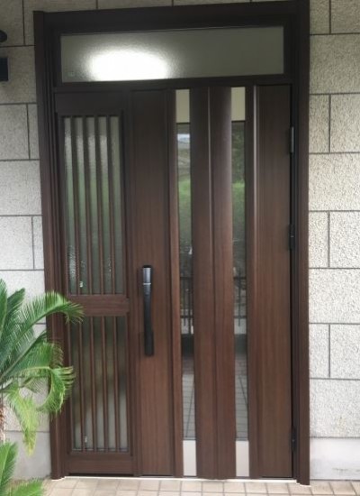 アルミ玄関ドア取替後