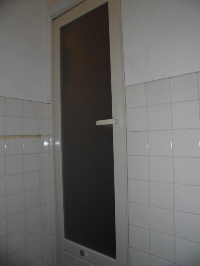 浴室ドアに変更