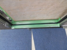 YKKエアリフレ出荷前養生