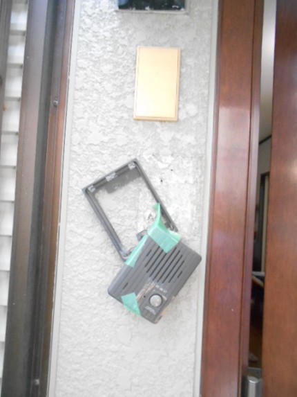 インターフォン移設