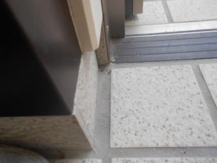 セイキ販売　収納網戸