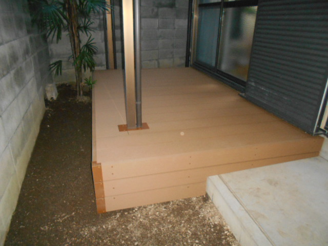 リウッドデッキ