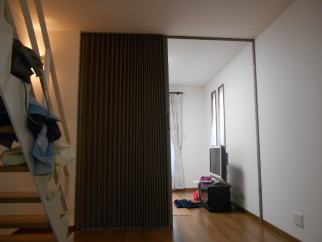 アコーディオンカーテン