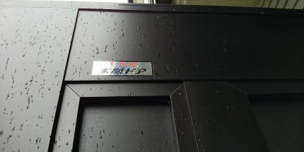 YKK玄関