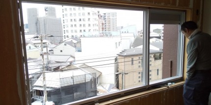 マンション窓　施工中3