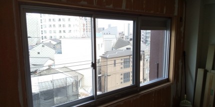 マンション窓　施工中4