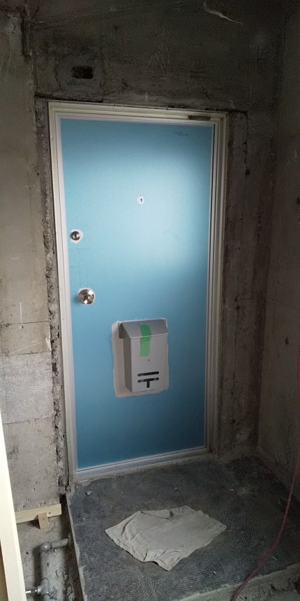 アルミフラッシュドア　施工後2