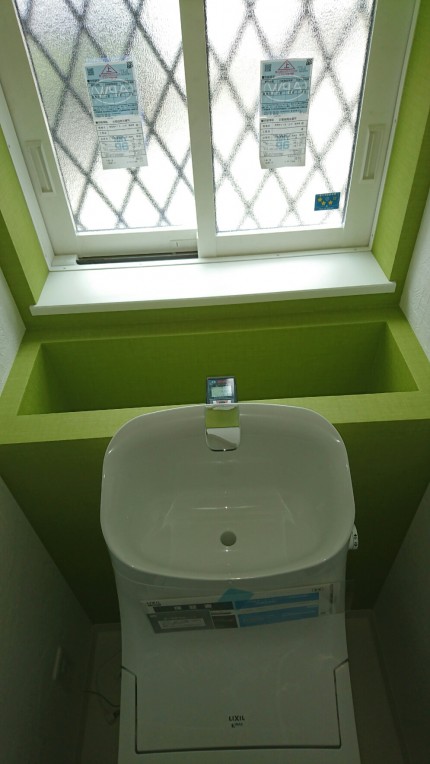 トイレットペーパー収納２