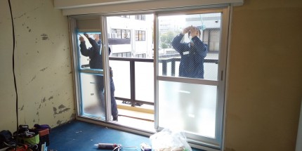 掃き出し窓　カバー工事　施工中3