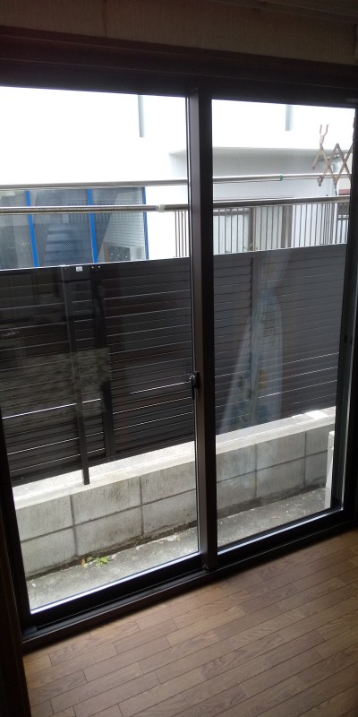 掃き出し窓　カバー工事　施工後