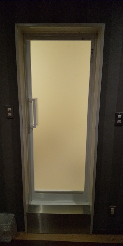 YKK　APドアリモ　浴室ドア　施工後