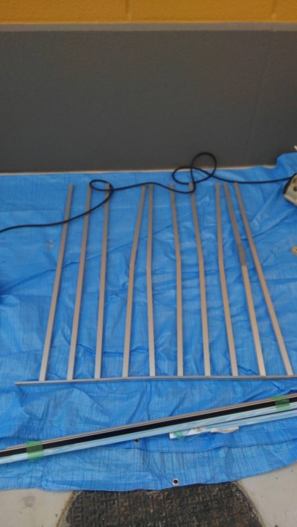 アルミ手摺格子