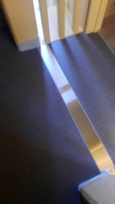 フロア　ステン板