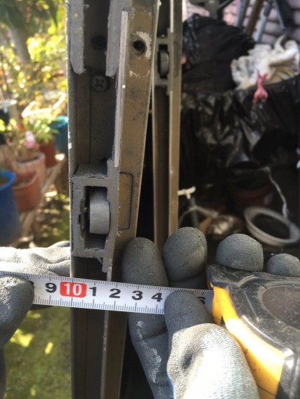 ＹＫＫ雨戸戸車