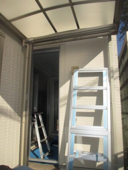 オーニング窓枠