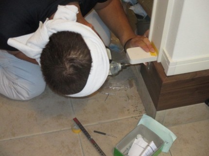 クローゼット受け金物