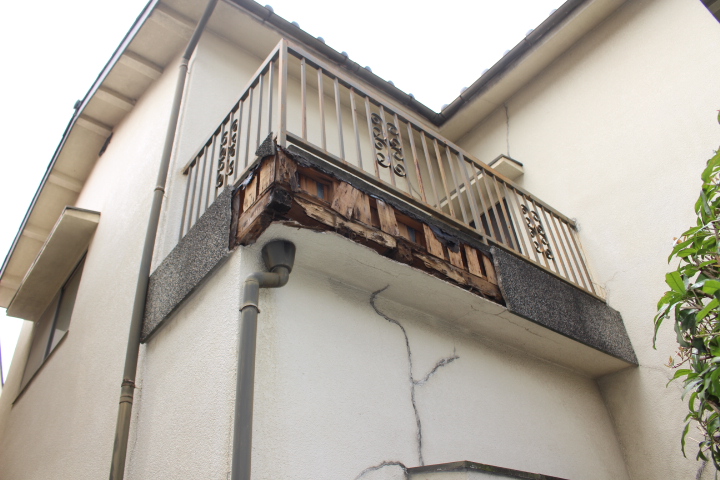 外壁修理１