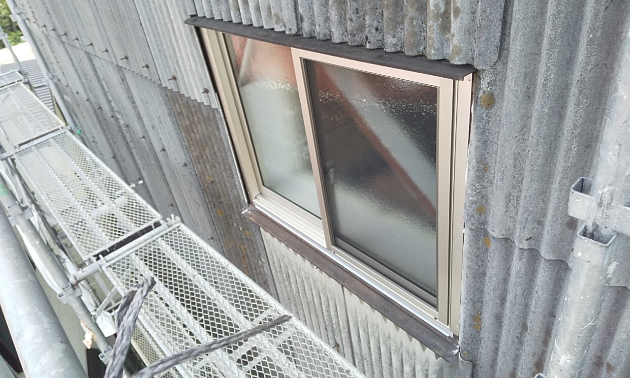スチール窓　カバー工事　施工後