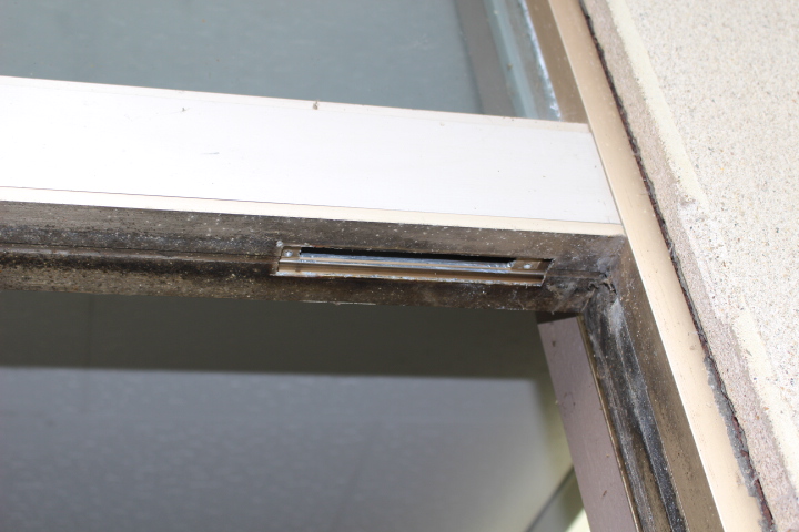 事務所入口カバー工事7