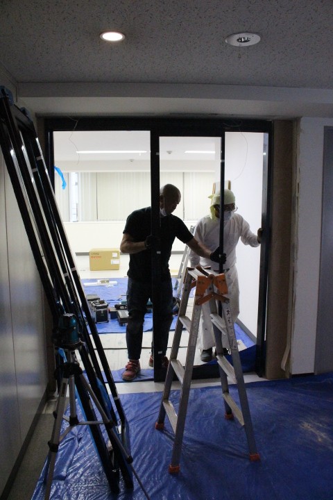 店舗アルミ３枚ｶﾞﾗｽ引戸３