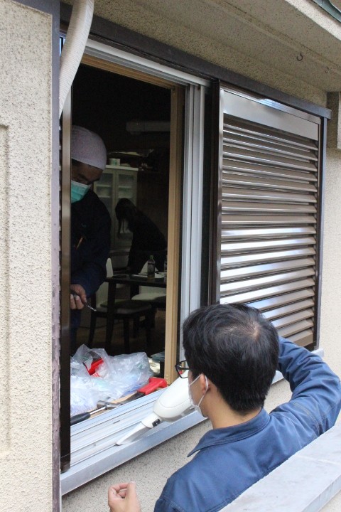 雨戸交換７