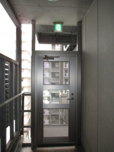 アルミフロントドア