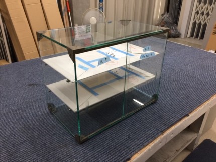 硝子ケース組立完成