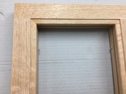 ナラ材　ガラス押え