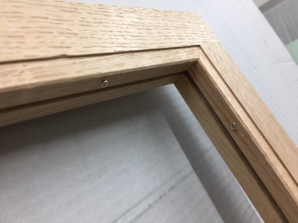 硝子押さえ側　建具