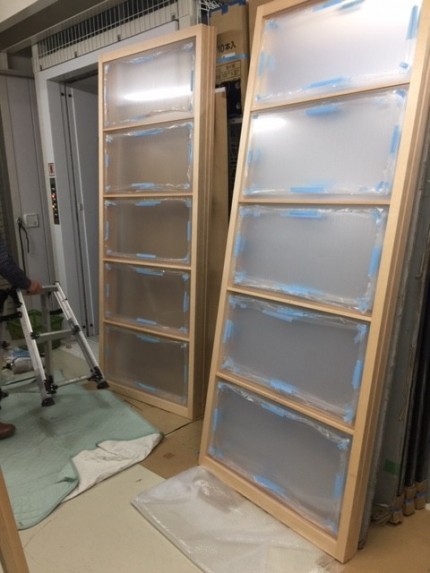 建具にパネル入れ