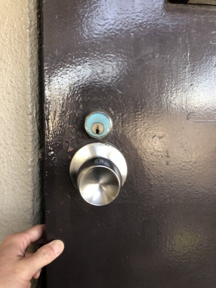 マンション玄関鍵