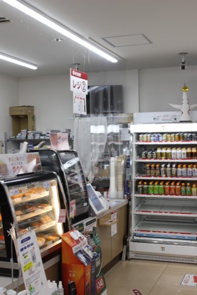 間仕切りシート２