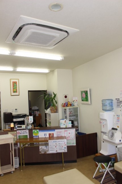 薬局間仕切りシート３