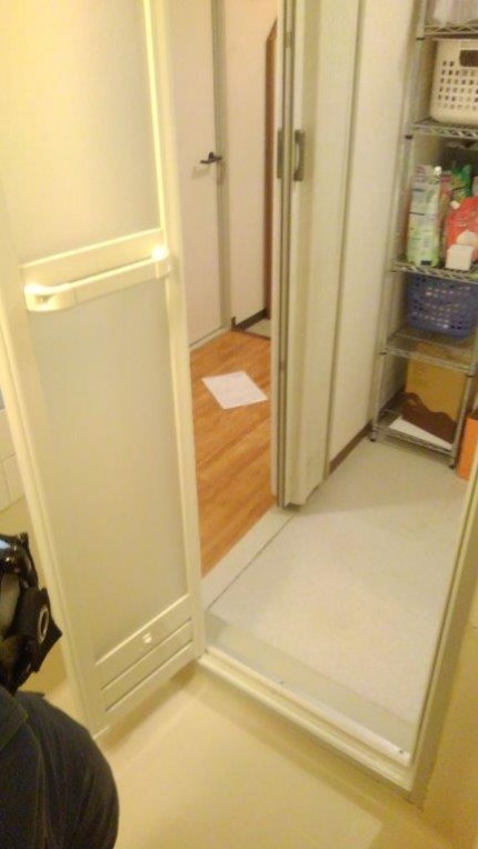 浴室折れ戸　施工後2