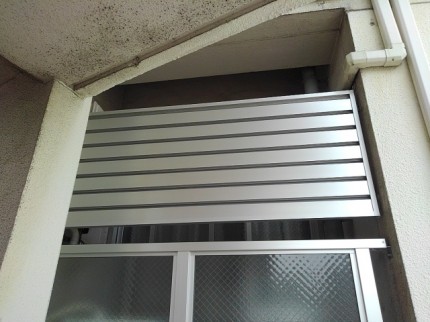 アルミ製目隠しルーバー