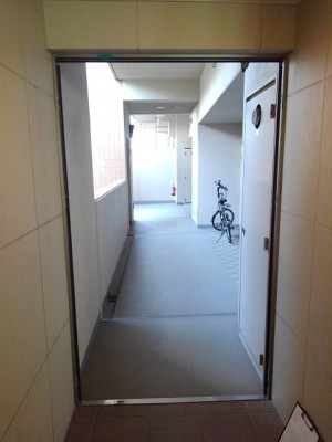 アルミフロントドア　施工前